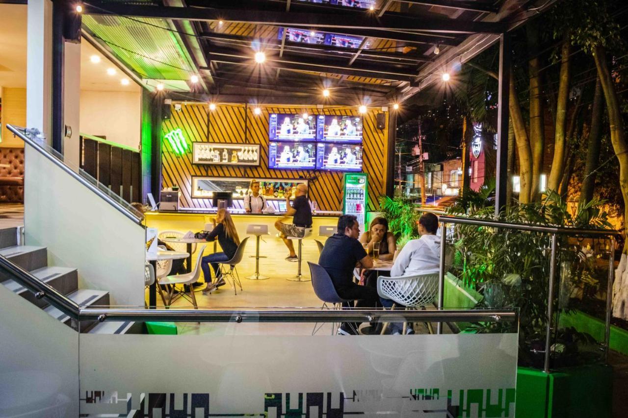 麦德林 勒拉斯绿色饭店酒店 外观 照片